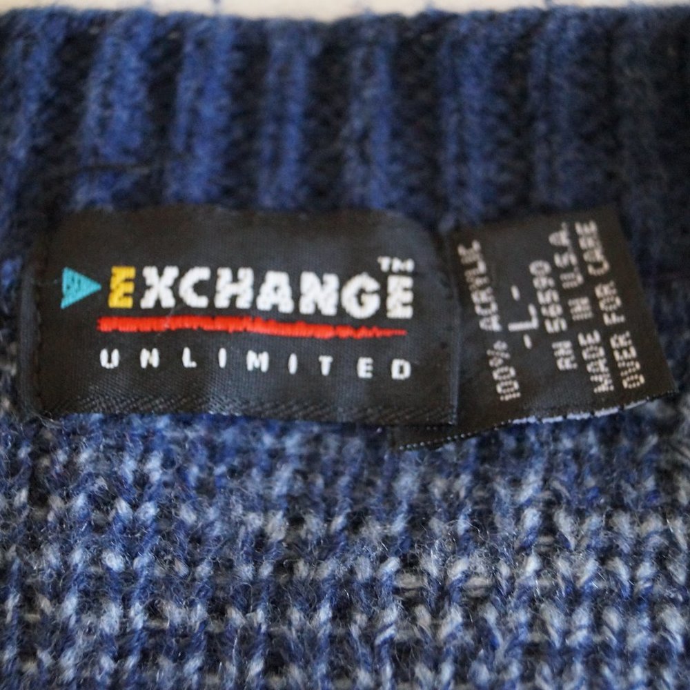 Men's Blue Patterned Button Up Sweater - Picture 2 of 7